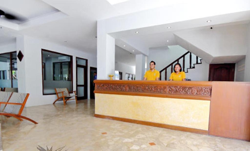 Kuta One Party Hotel Exterior foto
